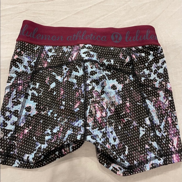 lululemon athletica Pants - Lululemon spandex